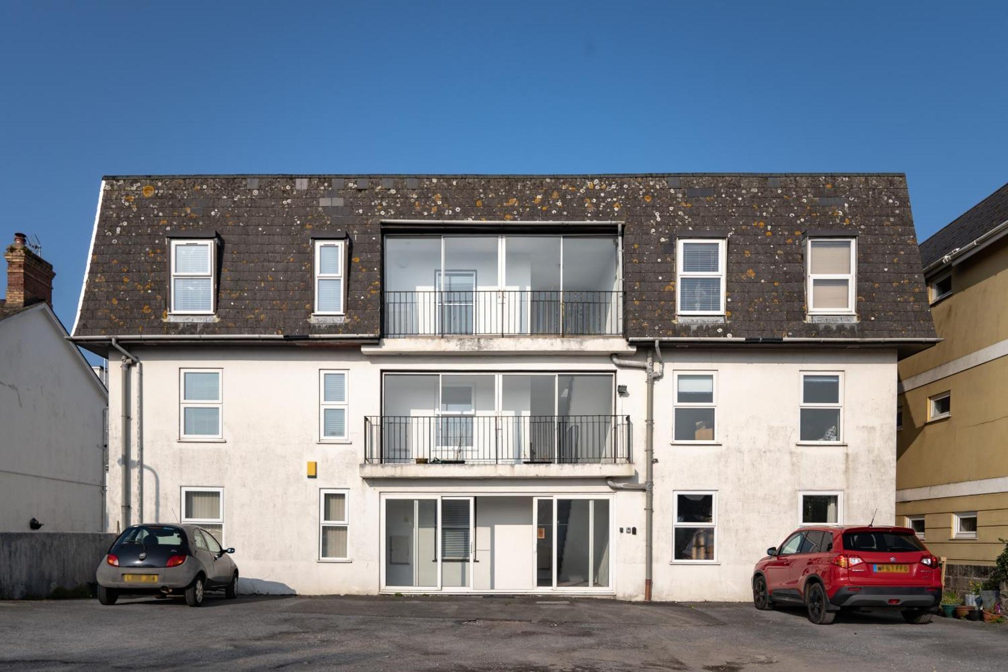 Lawsons Place - Family-Friendly Apartment With Parking On Babbacombe Downs In Torquay Exteriör bild